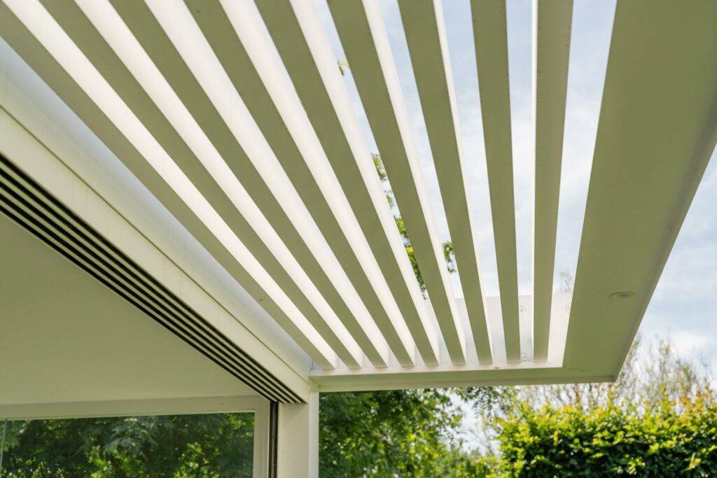 Sierconstructie Shaduwelement Wit Tuinhuis3