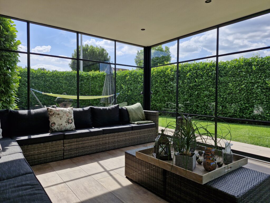 Tuinkamer Met Steellook Ramen 3